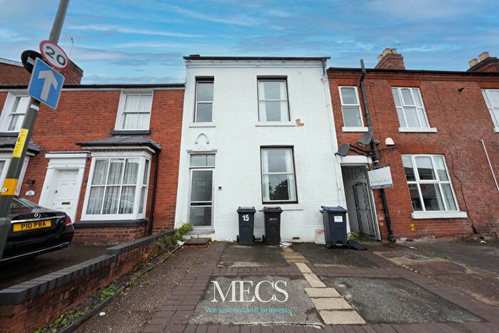 2 Bedroom Terraced House To Rent In York Street, Birmingham, West Midlands, B17