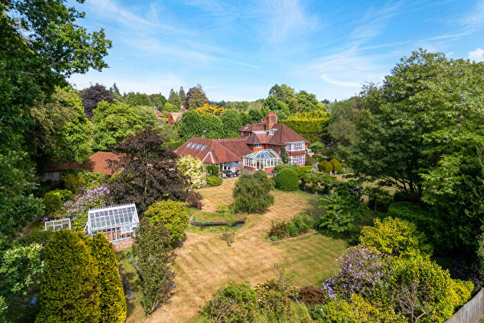 6 Bedroom House For Sale In Weydown Road, Haslemere, GU27