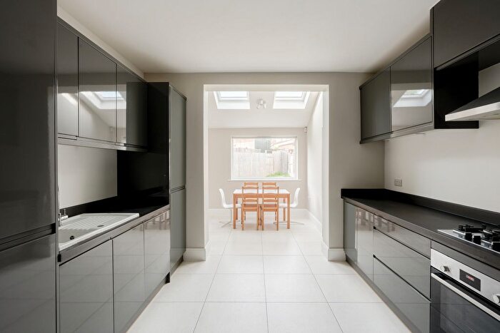 3 Bedroom End Terrace House For Sale In Filton Grove, Horfield, Bristol, BS7