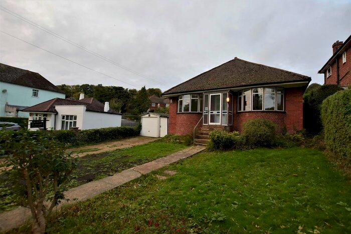 2 Bedroom Bungalow To Rent In Ochiltree Road, Hastings, TN34