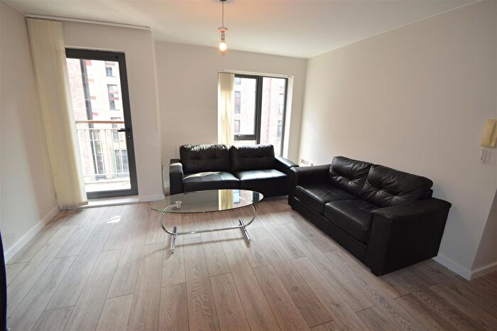 1 Bedroom Flat For Sale In Ordsall Lane, Salford, M5