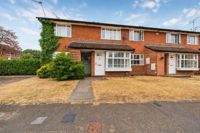 2 Bedroom Maisonette To Rent In Concorde Way, Woodley, Reading, Berkshire, RG5