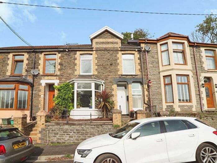 4 Bedroom Terraced House For Sale In Llwynmadoc Street, Pontypridd, CF37