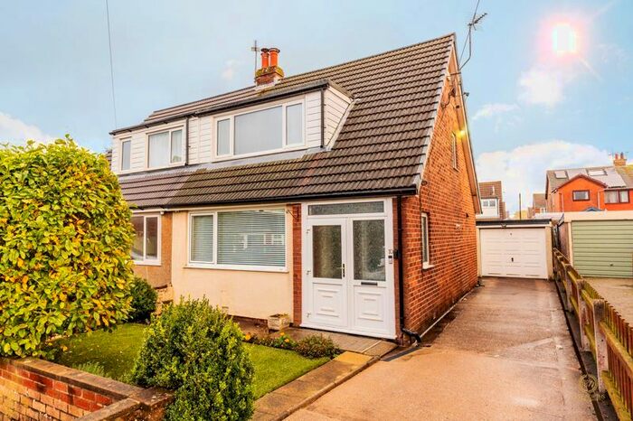 2 Bedroom Semi-Detached House For Sale In Gloucester Road, Rishton, BB1