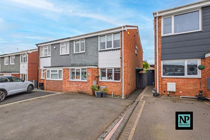 3 Bedroom Semi-Detached House For Sale In Romney, Tamworth, B77