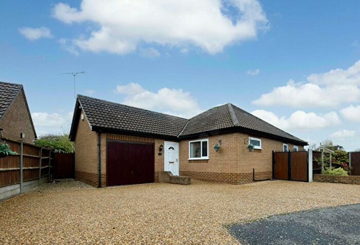 2 Bedroom Detached Bungalow For Sale In Julian Road, Spixworth, NR10