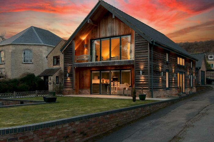 5 Bedroom Detached House For Sale In South Street, Uley, Dursley, GL11