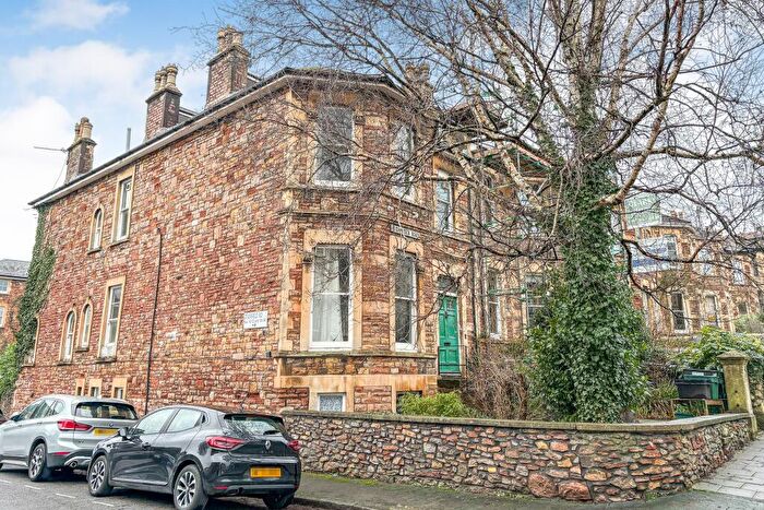 10 Bedroom Block Of Apartments For Sale In Hughenden Road, Clifton, Bristol, Avon, BS8 - Photo 2