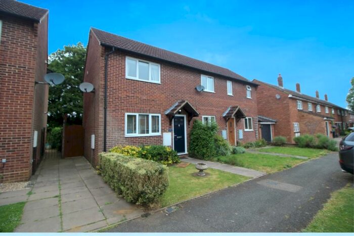 1 Bedroom Semi-Detached House To Rent In Austins Mead, Bovingdon, Hemel Hempstead, Hertfordshire, HP3