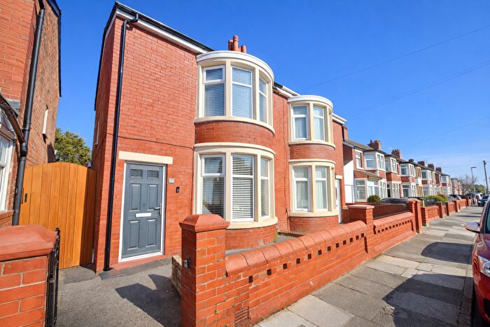 2 Bedroom Semi Detached House For Sale In Stamford Avenue, South Shore, FY4