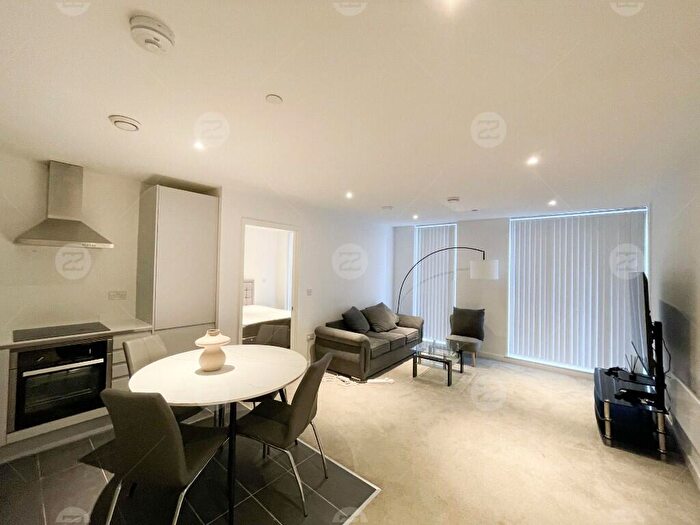 2 Bedroom Apartment To Rent In Burlington Square, Boundary Lane, Manchester, Greater Manchester, M15