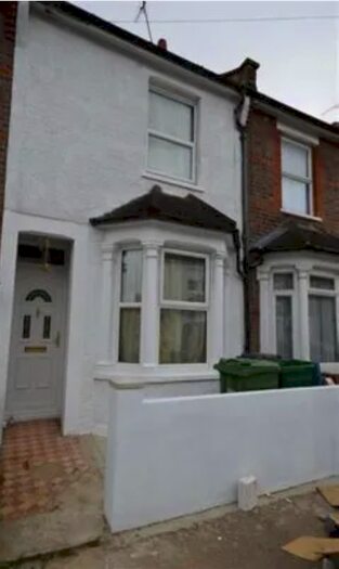 4 Bedroom Terraced House To Rent In Chester Road, Watford, Hertfordshire WD18