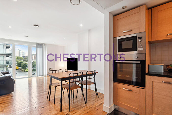 2 Bedroom Flat To Rent In Lower Mast House, Mast Quay, SE18