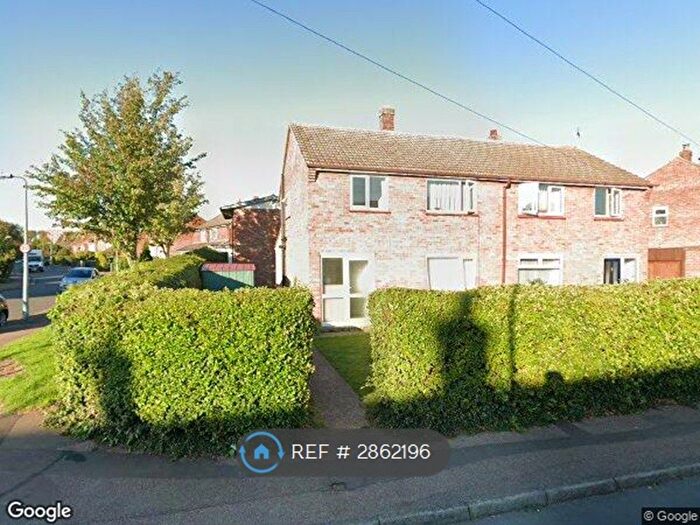 5 Bedroom Semi-Detached House To Rent In Cheney Way, Cambridge, CB4