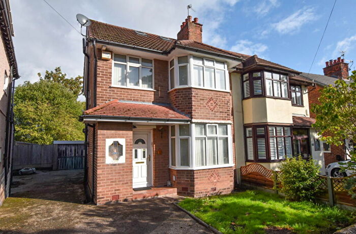 3 Bedroom Semi-Detached House For Sale In Gorseyville Road, Bebington, CH63