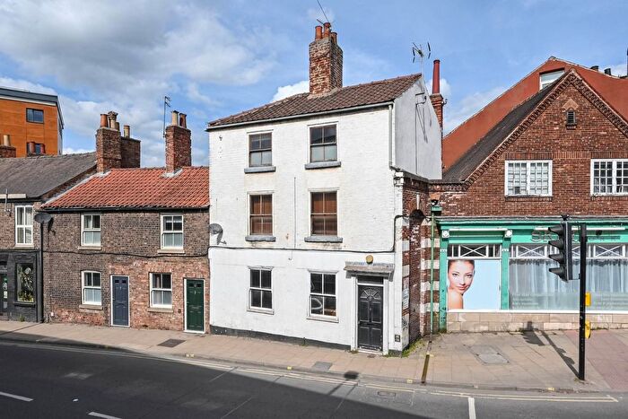 4 Bedroom Terraced House For Sale In Holgate Road, York, YO24
