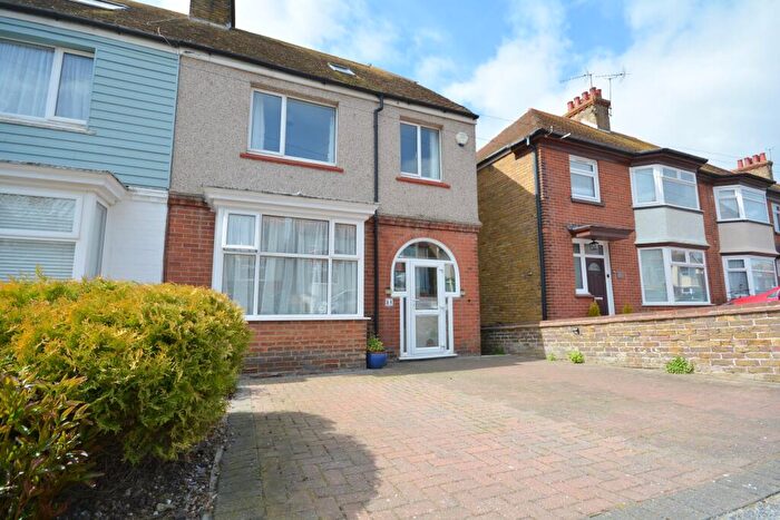4 Bedroom Semi Detached House For Sale In Wellesley Road, Margate, CT9