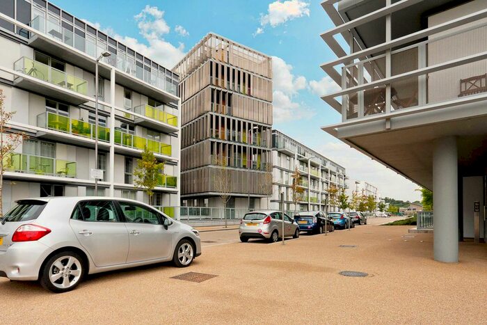 1 Bedroom Flat To Rent In Chadwell Lane, London, N8