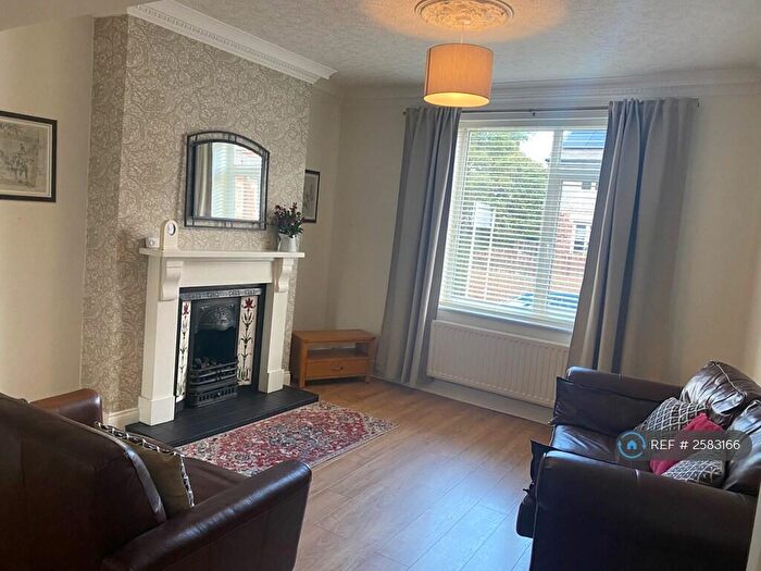 2 Bedroom Terraced House To Rent In Beech Street, Sunniside, Newcastle Upon Tyne, NE16