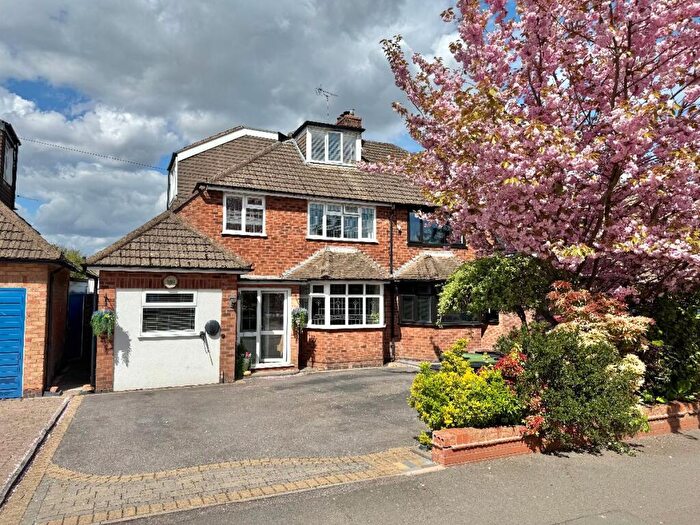 4 Bedroom Semi Detached House For Sale In Shawhurst Lane, Hollywood, Birmingham, B47