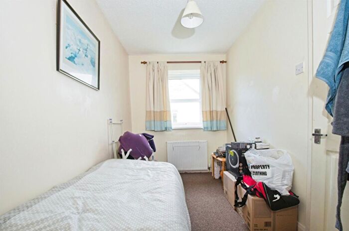 2 Bedroom End Of Terrace House For Sale In Heol Y Cadno, Thornhill, Cardiff, CF14