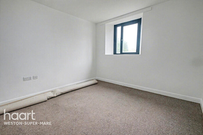 2 Bedroom Flat To Rent In Moorland Road, Weston-super-Mare, BS23