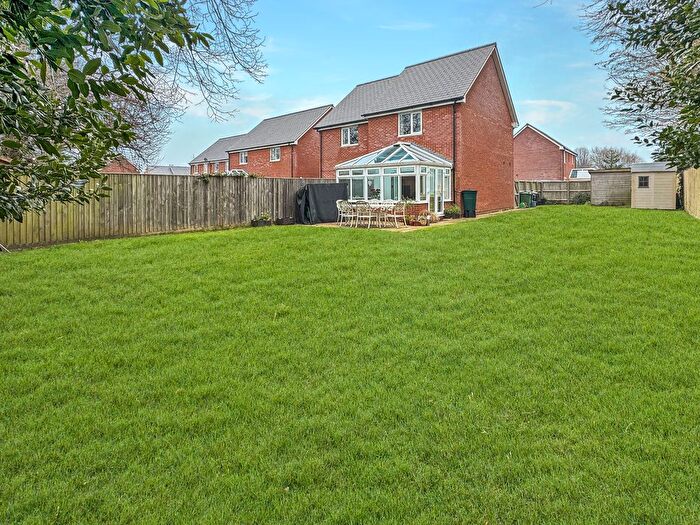 2 Bedroom Semi-Detached House For Sale In Old School Close, Freshwater, PO40