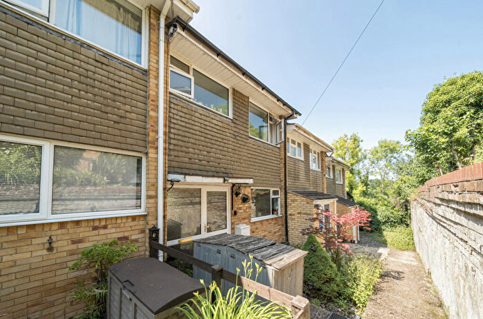 3 Bedroom Terraced House For Sale In Arundel Road, High Wycombe, Buckinghamshire, HP12