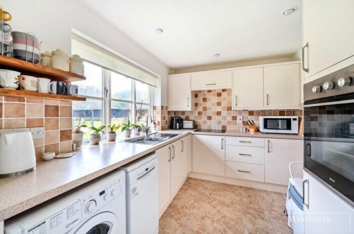 2 Bedroom Bungalow For Sale In Bagshot Road, Ascot, Berkshire, SL5