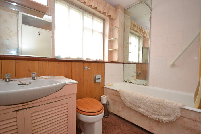 3 Bedroom End Of Terrace House For Sale In Stanmore Gardens, Aldwick, Bognor Regis, PO21