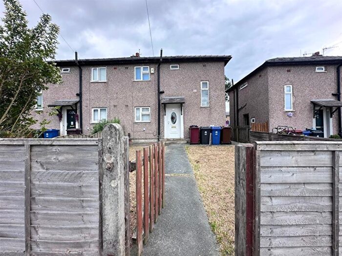 3 Bedroom Semi-Detached House To Rent In Rosehill Road, Burnley, BB11