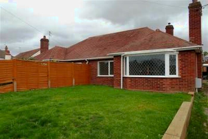 2 Bedroom Bungalow To Rent In Fernhill Heath, Worcester, WR3
