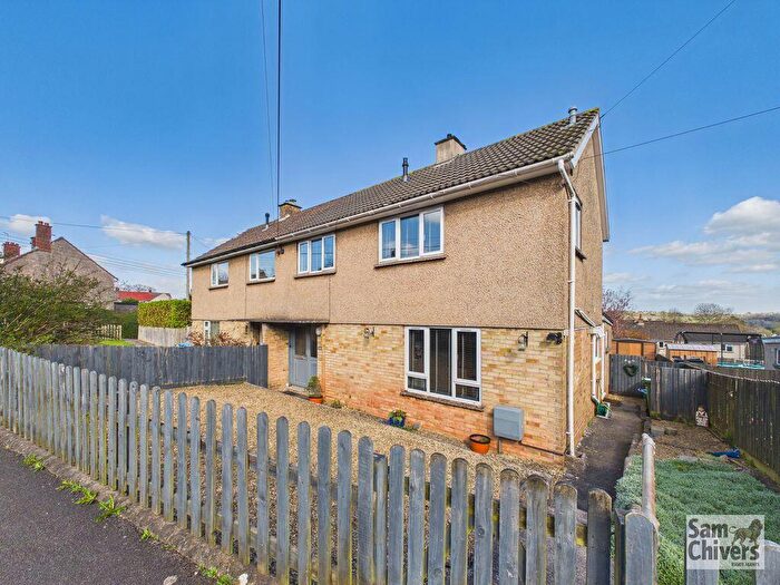 3 Bedroom Semi Detached House For Sale In Rogers Close, Clutton, BS39