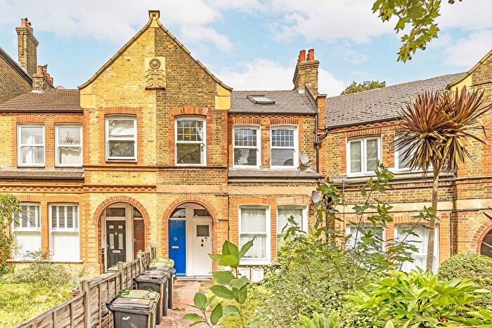 4 Bedroom Maisonette To Rent In Adelaide Avenue, Ladywell, SE4