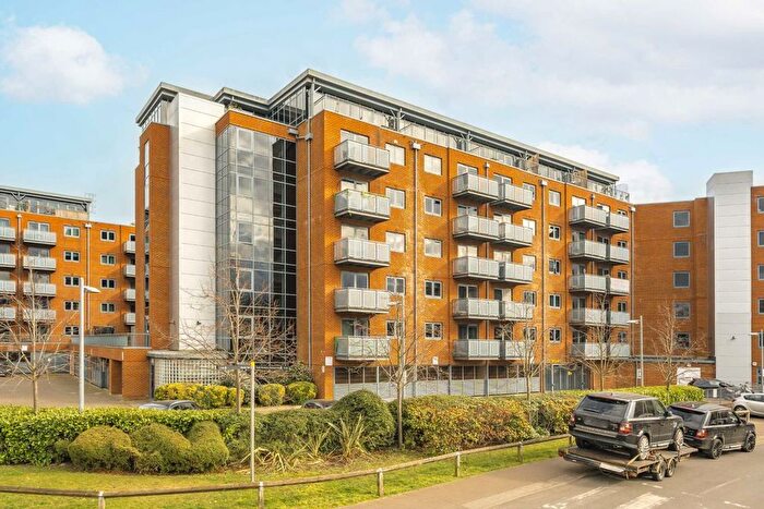 1 Bedroom Flat To Rent In Chapter Way, Colliers Wood, London, SW19