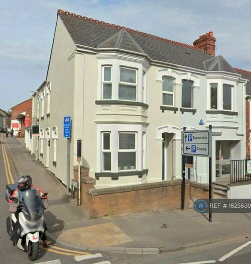 2 Bedroom Flat To Rent In Victoria Road, Swindon, SN1