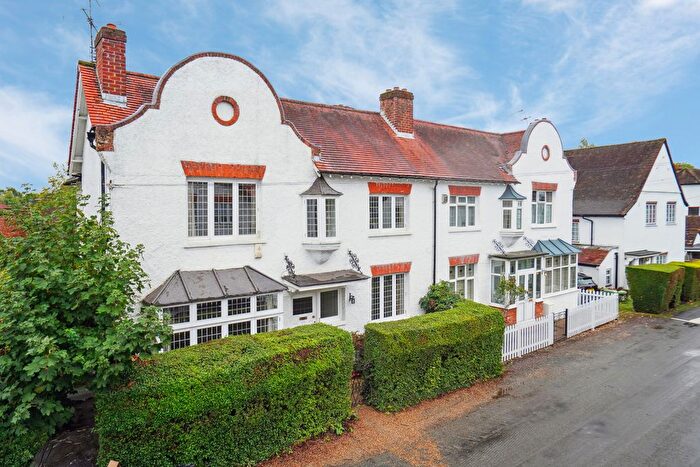3 Bedroom Semi-Detached House For Sale In The Queensway, Gerrards Cross, Buckinghamshire, SL9