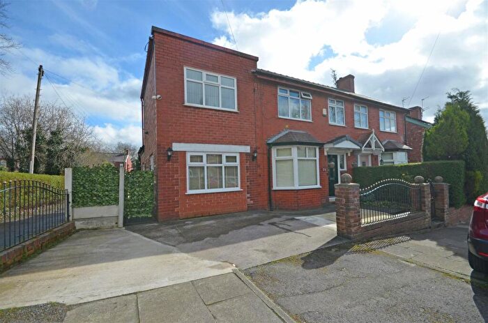 4 Bedroom Semi-Detached House For Sale In Hutton Avenue, Cockbrook, Ashton Under Lyne, OL6