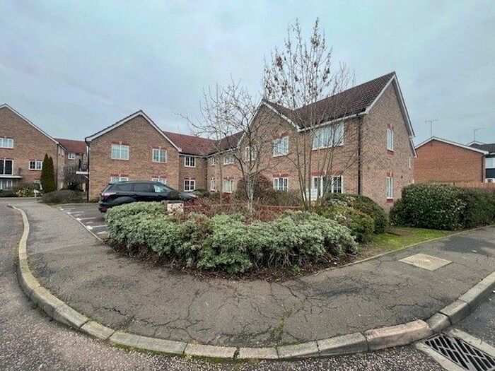 1 Bedroom Flat To Rent In Osprey Court, Osprey Road, Waltham Abbey, EN9