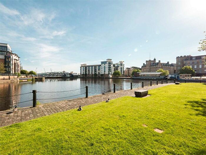 2 Bedroom Flat To Rent In Sandport, Edinburgh, EH6