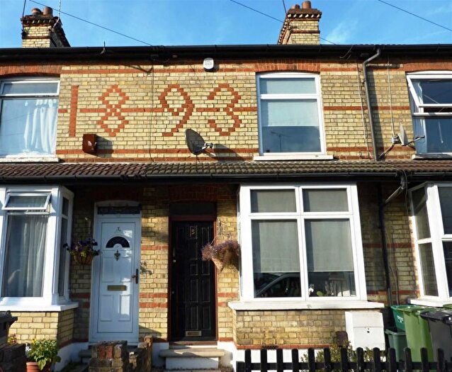 2 Bedroom Terraced House To Rent In Regent Street, Watford, WD24