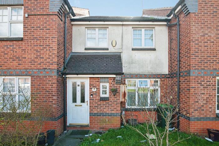 3 Bedroom Terraced House For Sale In Berry Drive, Smethwick, B66