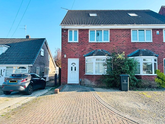 3 Bedroom Semi-Detached House To Rent In Upham Road, Swindon, SN3