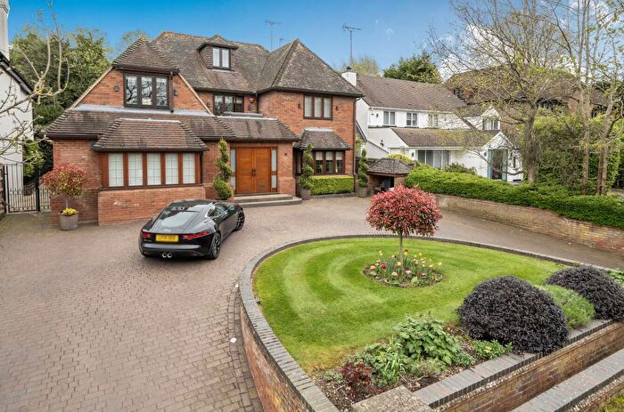 5 Bedroom Detached House For Sale In Prowse Avenue, Bushey Heath, Bushey, WD23