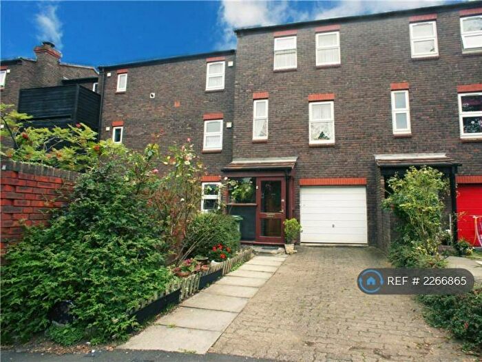 3 Bedroom Terraced House To Rent In Aspen Green, Belvedere, DA18