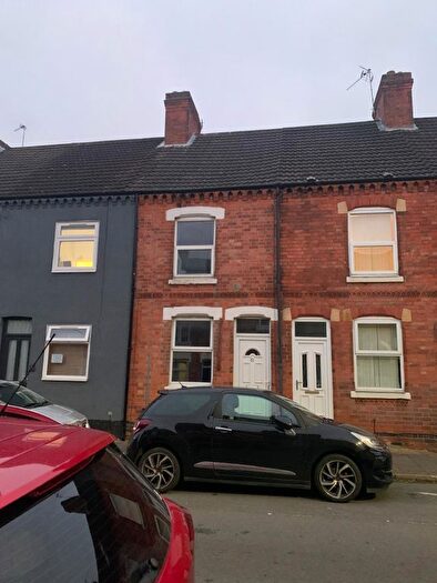 2 Bedroom Terraced House To Rent In Station Street, Loughborough, LE11