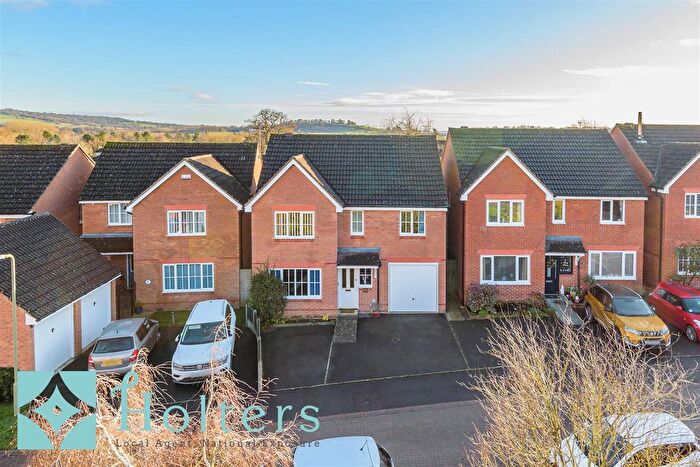 4 Bedroom Detached House For Sale In Dahn Drive, Ludlow, SY8