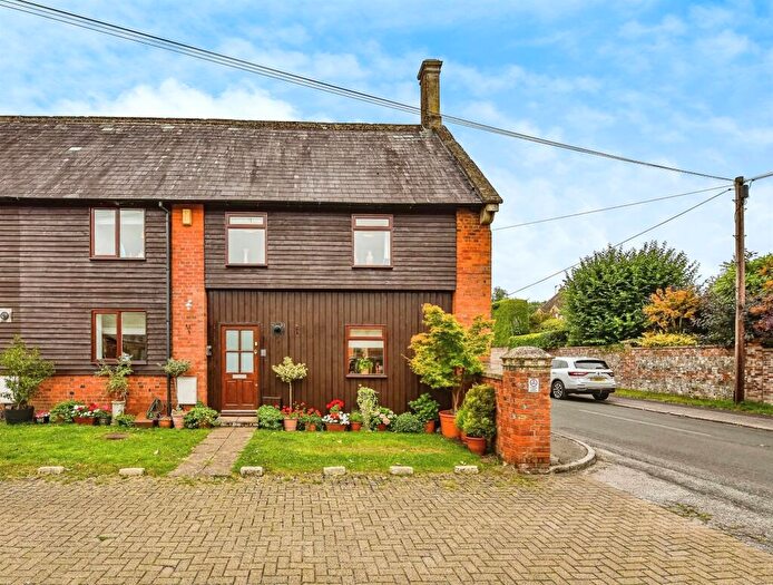 4 Bedroom End Of Terrace House For Sale In Campbell Place, Sutton Veny, Warminster, BA12