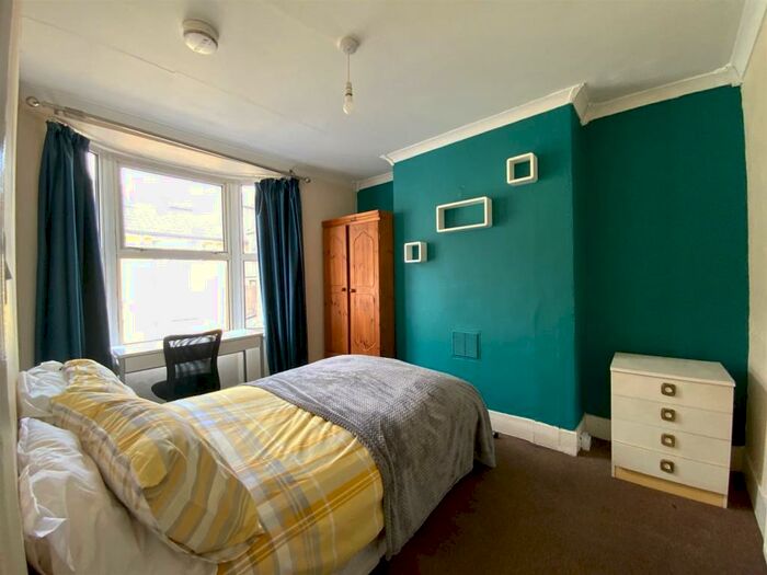 6 Bedroom House To Rent In Inverness Road, Brighton, BN2