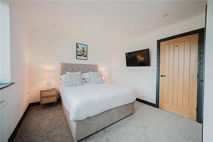 2 Bedroom Terraced House For Sale In Bondgate, Ripon, North Yorkshire, HG4